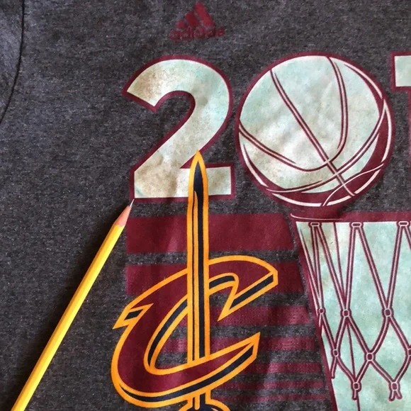 Adidas 2016 Cleveland Cavs NBA Champs T-Shirt - Picture 7 of 7